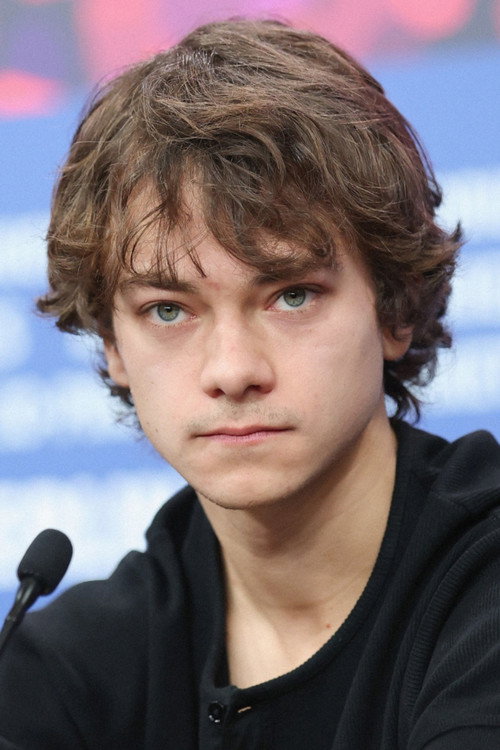 Conrad Khan as Tyler