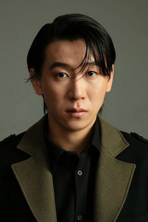 Liu Chuang as Wang Jingshuo