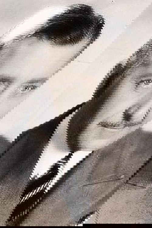 Richard Tucker as Harry Lee