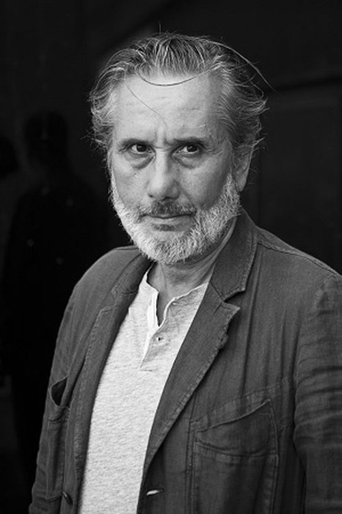 Angelo Bison as Roberto