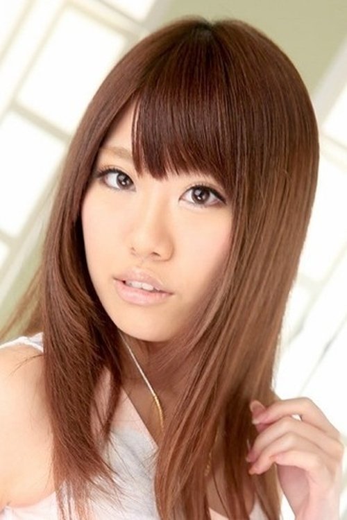 Chisa Hoshino as 