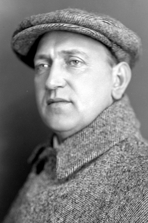 Anders Frithiof as Malm, godsägare