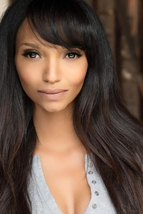 Veronica Berry as Myesha