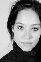 Liliana de Vries as Noëlla Maduro