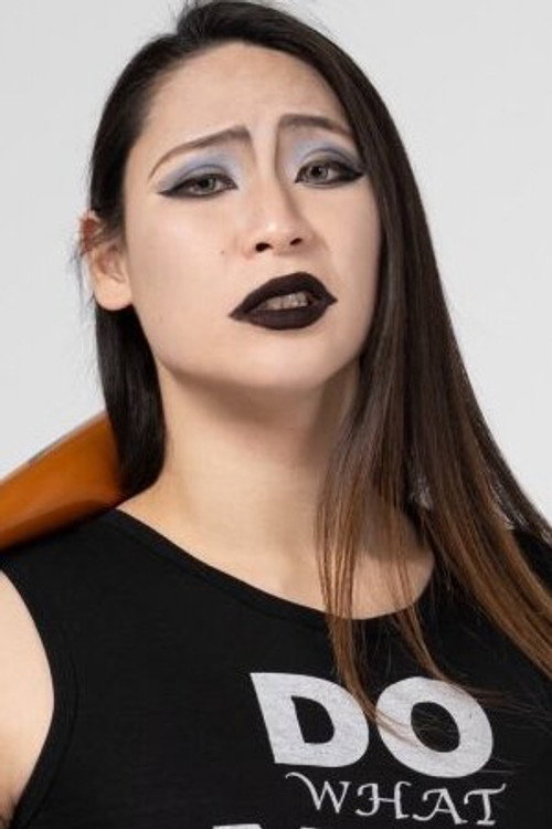 Echika Miyavi as Echika Miyavi