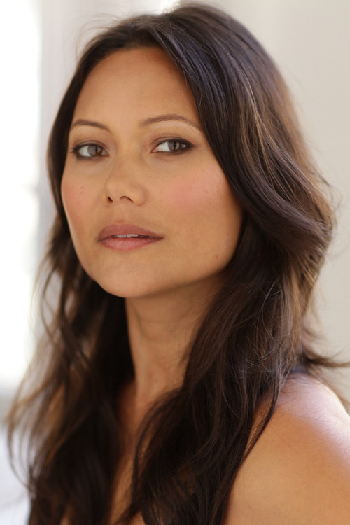 K.K. Moggie as Tipong