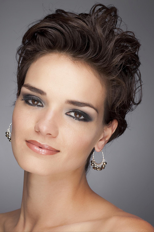 Jamie Bernadette as Greta