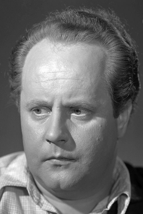 Zenon Burzyński as Priest