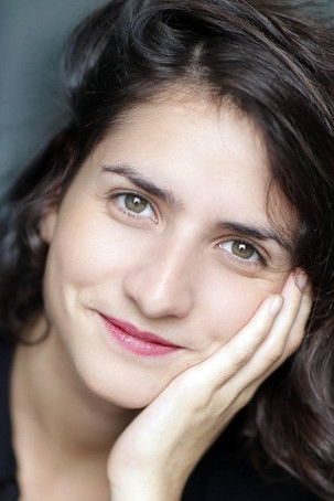 Lola Roskis Gingembre as Ahmed Victor, Madame Colette & la Tante