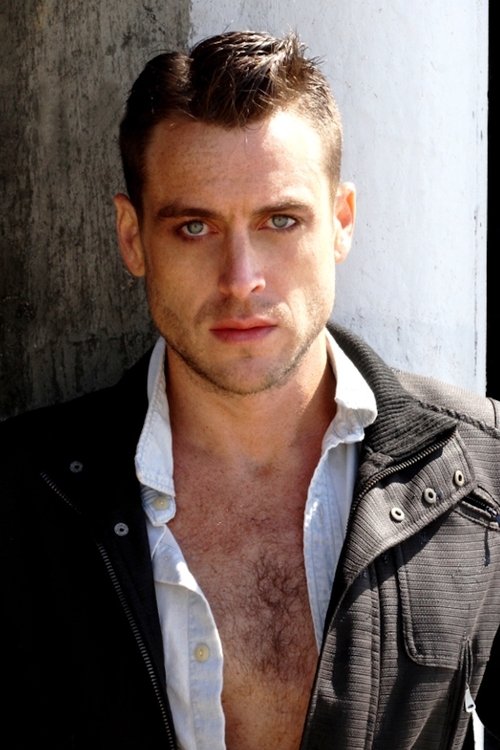 Spike Mayer as Vincent