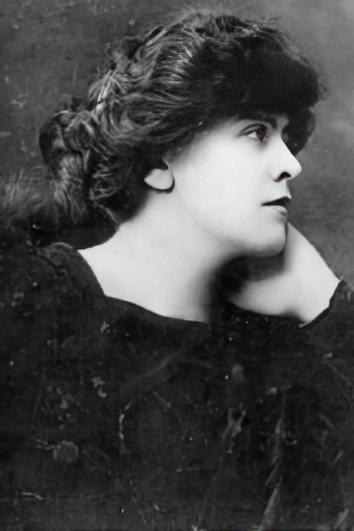 Jeanne Delvair as Marie Stuart