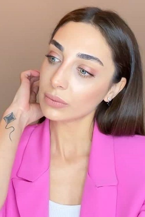 Deniz Baydar as Cansu