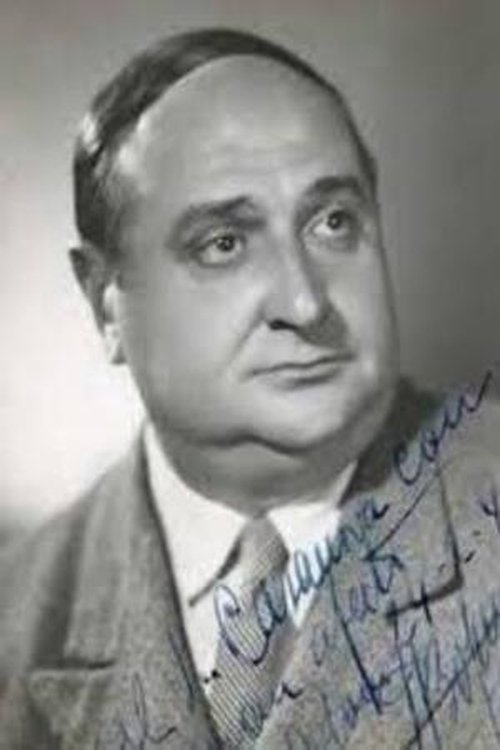 Antonio Bofarull as Businessman