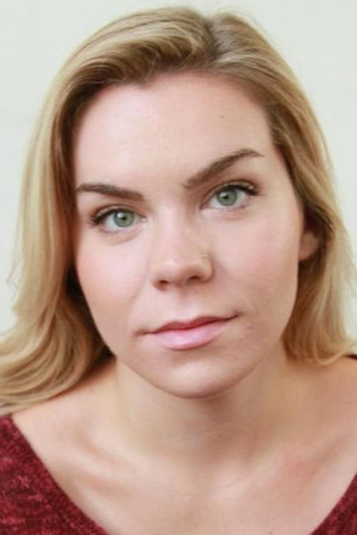 Courtney Christine as Amanda