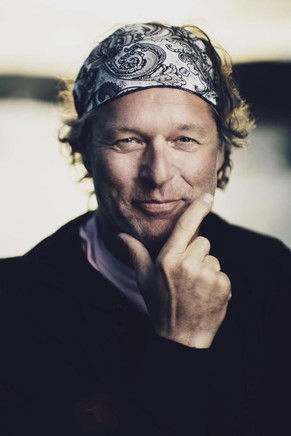 Roger Maunder as Jack Valentine