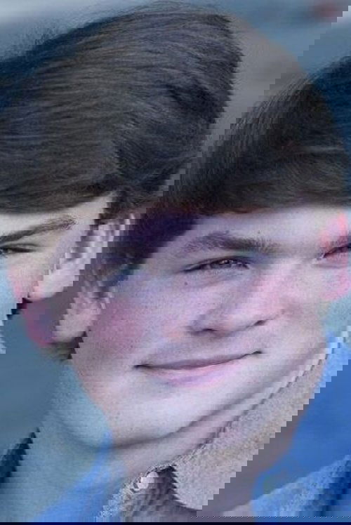 Cade Mansfield Cooksey as Jaxon