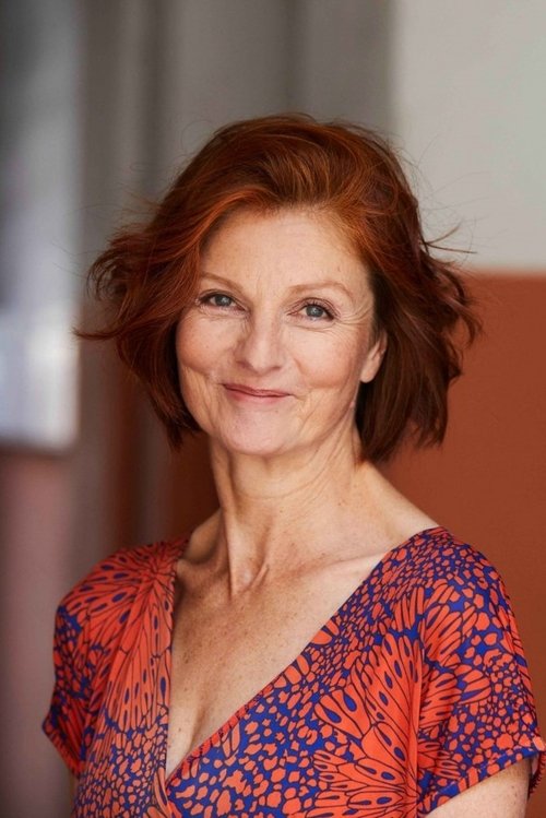 Christa Krings as Frau Petersen