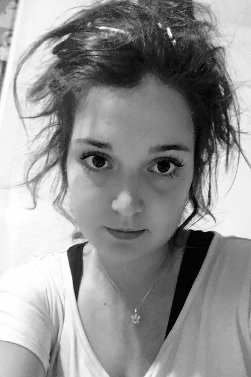 Radvánszki Ronett as Ildi