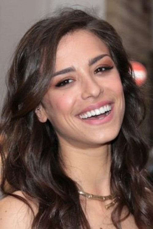 Marianna Di Martino as Beautiful Girl