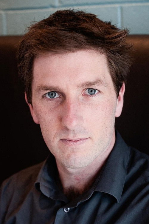 Simon Smith as DS Keane
