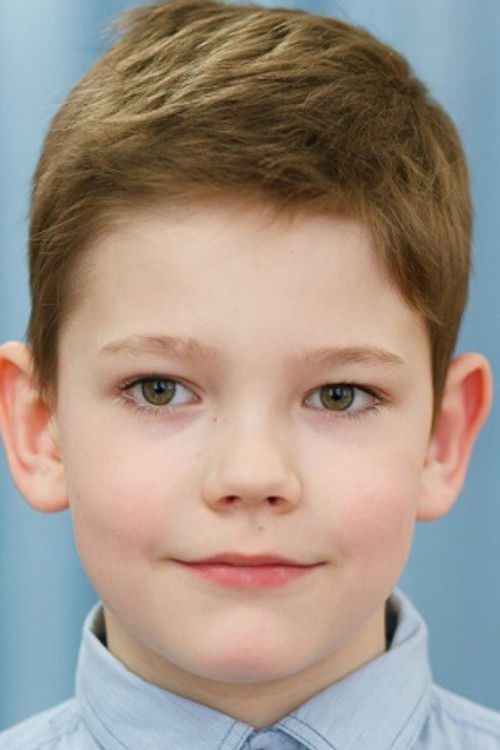 Viktor Ovodkov as Ivan