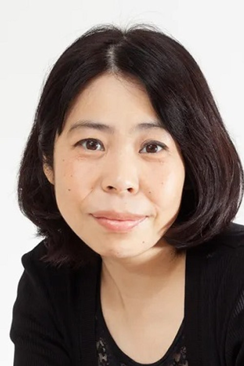 Haruko Negishi as Resident aunt