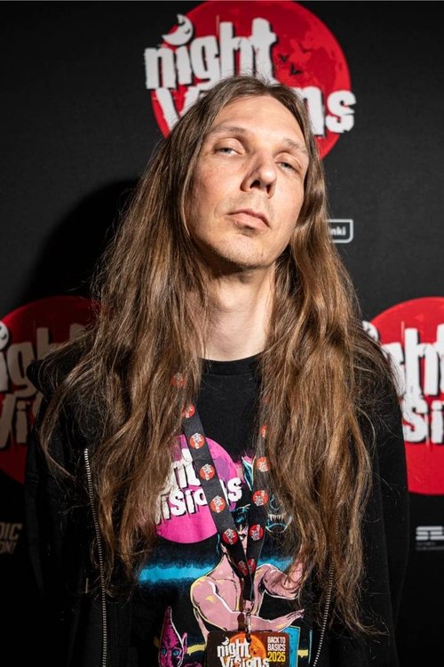 Jarno Mahlberg as Guy in a red shirt (segment: "The Return of Shitters")