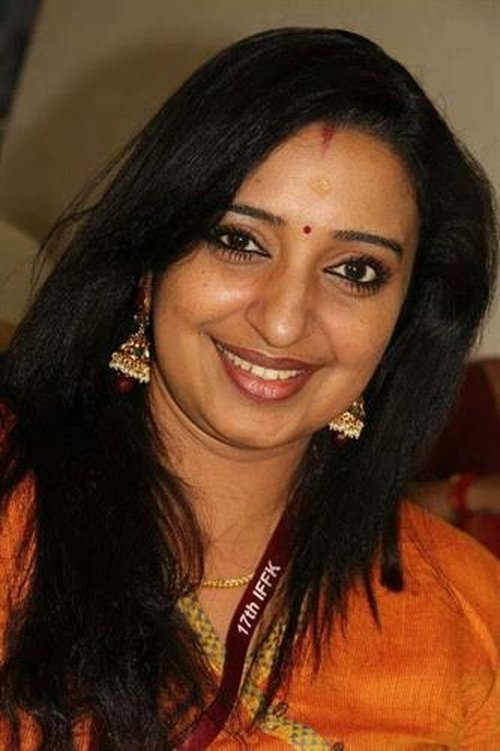 Sona Nair as Narayani