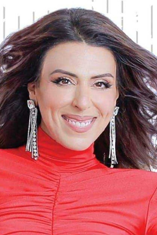 Danai Christou as Εύη