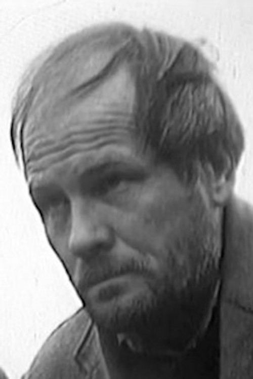 Vasiliy Minin as Bukhvalov