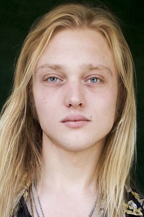 Daeg Faerch as David