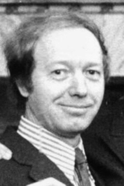 Thor Zackrisson as journalist på Grand Hôtel