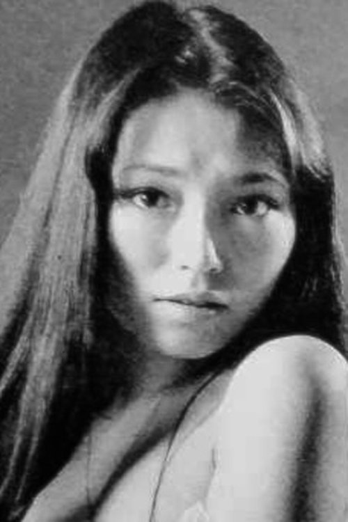 Yumiko Tateno as Yumiko