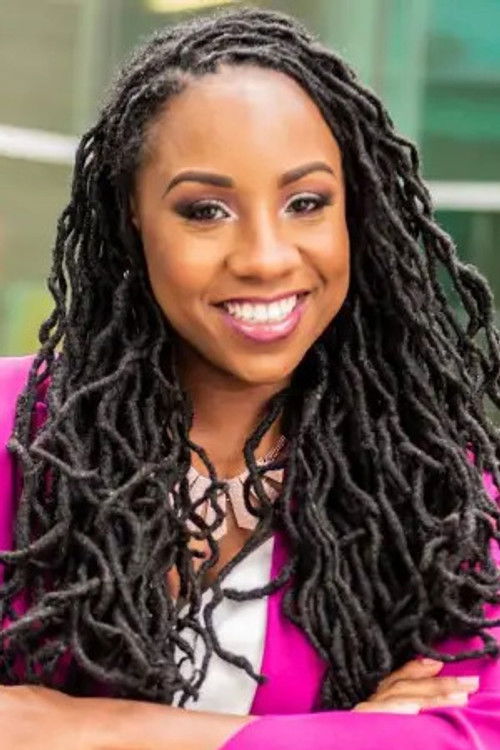 Shamyra Howard as Self - Sex and Relationship Expert