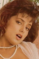 Vanessa D'Oro as Sarah