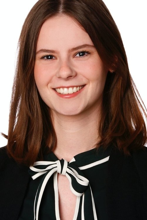 Sophia Boehme as Hannah