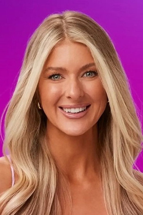 Ashley Carpenter as Self - Contestant