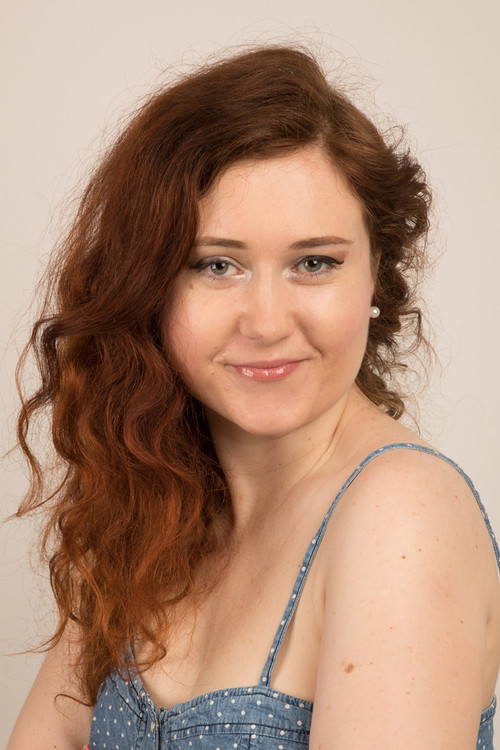 Eva Toulová as Soňa