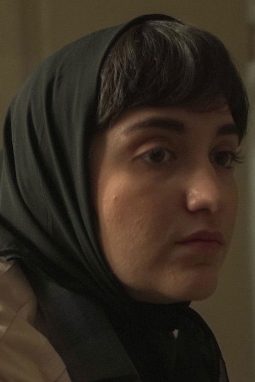 هانیه حقانی as دختر جوان