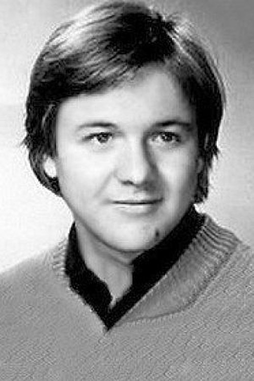 Gennadi Frolov as Кириллов, младший лейтенант Красной армии, заместитель Арефьева