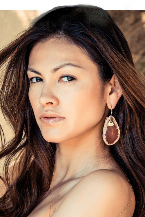 Rosemary Vandenbroucke as Eileen