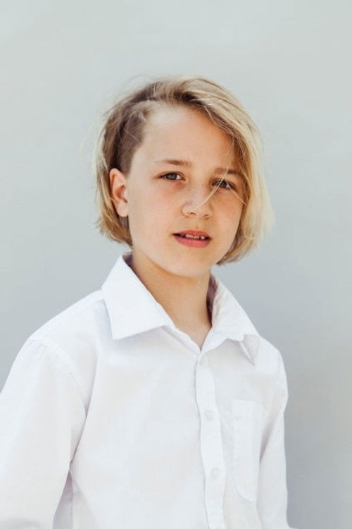 Frank Oulton as Bone