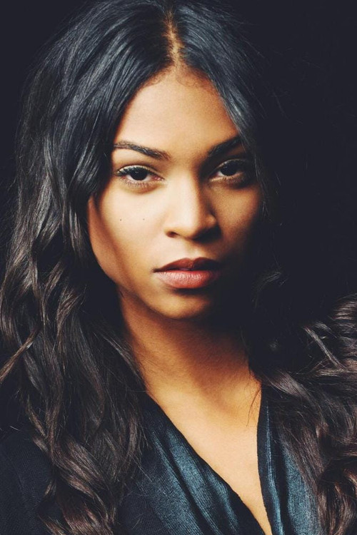 Aeriél Miranda as Bianka Davis