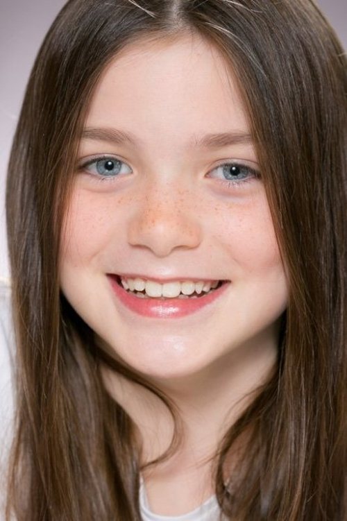 Phoebe Farnham as Sophie