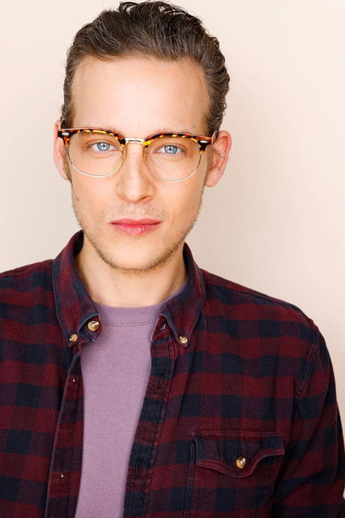 Josh Brodis as Scott Bradley