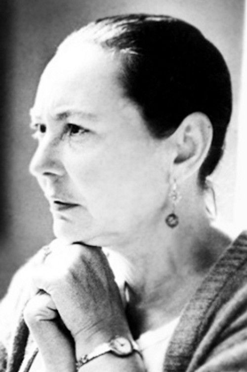 Ayan Shakhmaliyeva as Ismail's wife