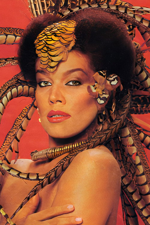 Marlene Silva as Regina