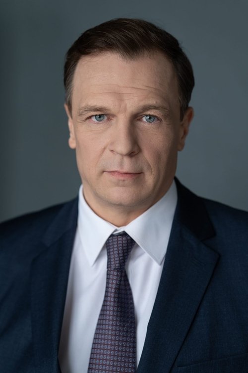 Boris Myagkov as Mikhail