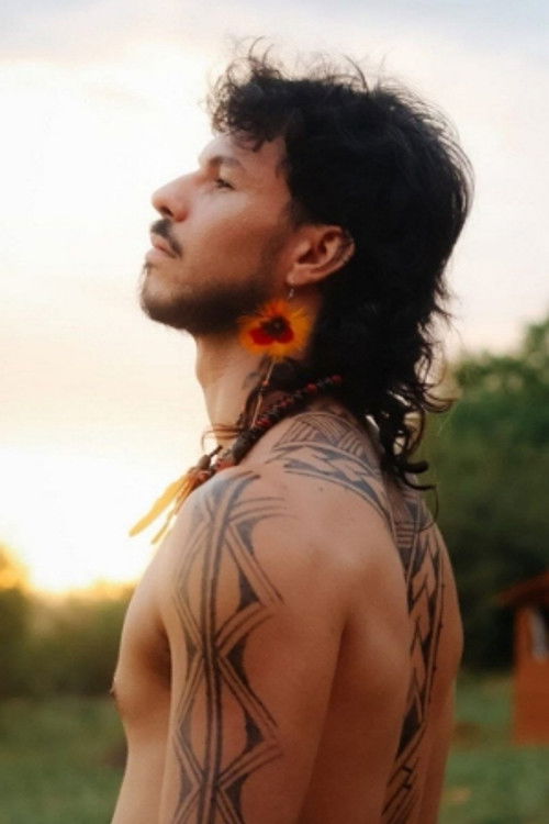 Álefe Passarin as Himself