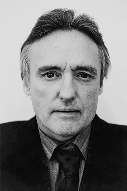 Dennis Hopper as Ben Cendars